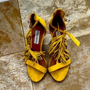 Steve Madden Fringe Sandals